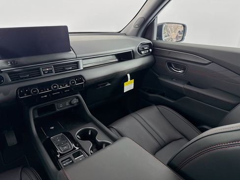 New 2026 Honda Pilot Black Edition image 25
