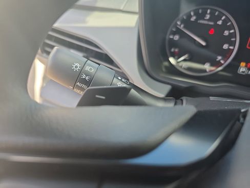 New 2026 Subaru Crosstrek 2.0i Premium AWD/4WD image 22