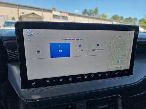 Used 2025 Ford Maverick Lariat w/ Black Appearance Package image 21