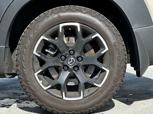 Used 2025 MAZDA CX-50 Meridian Edition w/ Apex Package image 5