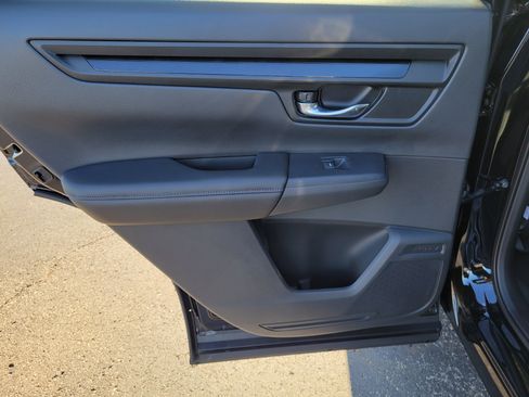 Certified 2026 Honda CR-V EX image 13