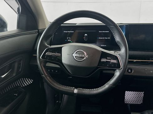 Used 2023 Nissan Ariya FWD image 18
