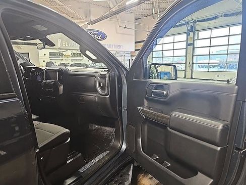 Used 2019 Chevrolet Silverado 1500 LT w/ All-Star Edition AWD/4WD image 35