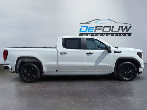 Used 2024 GMC Sierra 1500 Pro w/ Graphite Edition AWD/4WD image 2