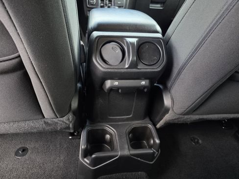 Used 2023 Jeep Wrangler Unlimited Sport AWD/4WD image 20