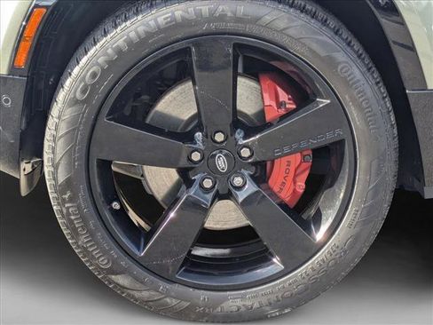 Used 2020 Land Rover Defender 110 X image 27