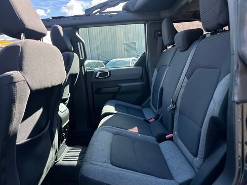 Used 2022 Ford Bronco 4-Door image 15