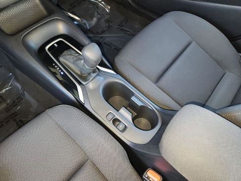 Used 2025 Toyota Corolla LE image 21