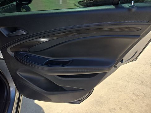 Used 2020 Buick Envision Essence image 28