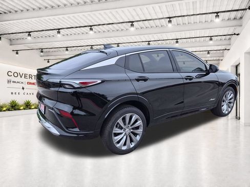 New 2026 Buick Envista Avenir FWD image 11