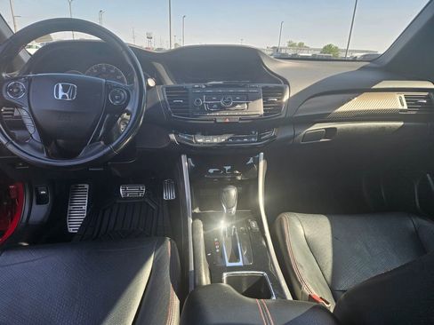 Used 2017 Honda Accord Sport Special Edition image 18