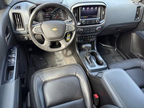 Used 2021 Chevrolet Colorado Z71 AWD/4WD image 10