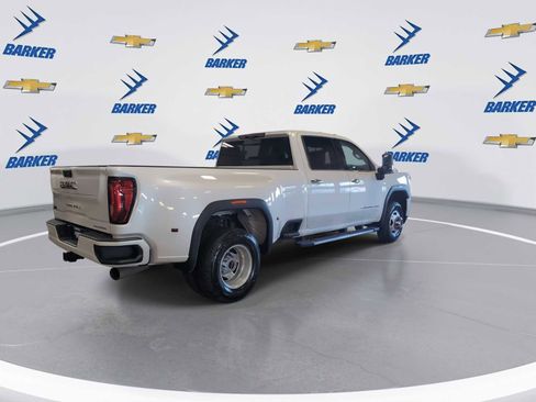 Used 2021 GMC Sierra 3500 Denali w/ Denali Ultimate Package image 8