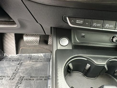 Used 2019 Audi A4 2.0T Premium w/ 18" Wheel Package image 17