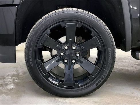 Used 2017 GMC Sierra 1500 Denali AWD/4WD image 10
