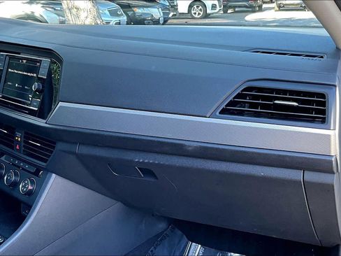 Certified 2021 Volkswagen Jetta S w/ Driver Assistance Package image 18