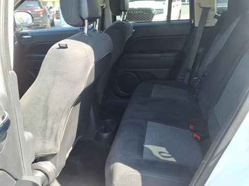 Used 2016 Jeep Compass Sport w/ Power Value Group FWD image 14