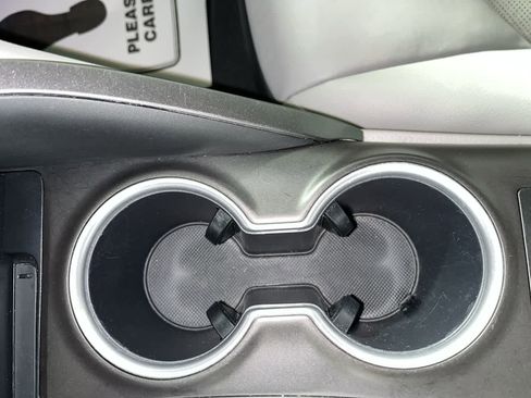 Used 2024 Toyota Camry XLE w/ Navigation Package image 21