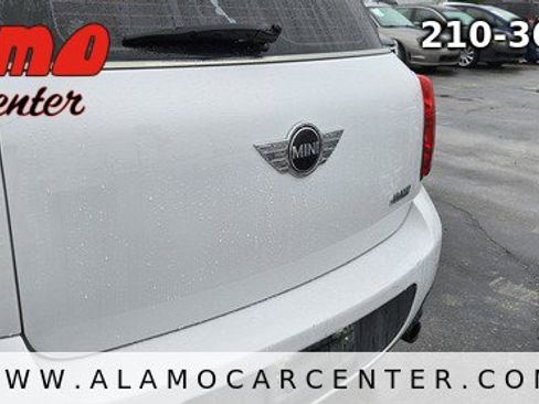 Used 2012 MINI Cooper Countryman FWD image 10