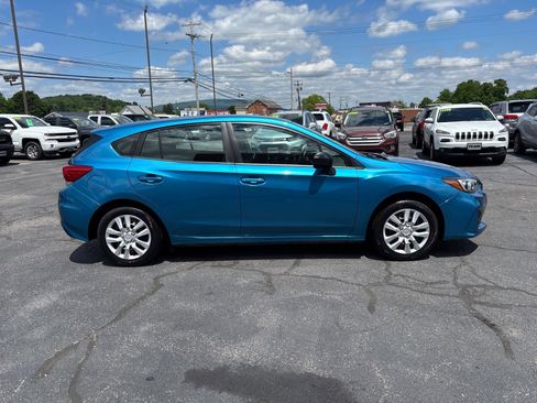 Used 2018 Subaru Impreza 2.0i AWD/4WD image 8