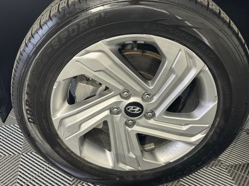 Used 2023 Hyundai Santa Fe SEL image 36