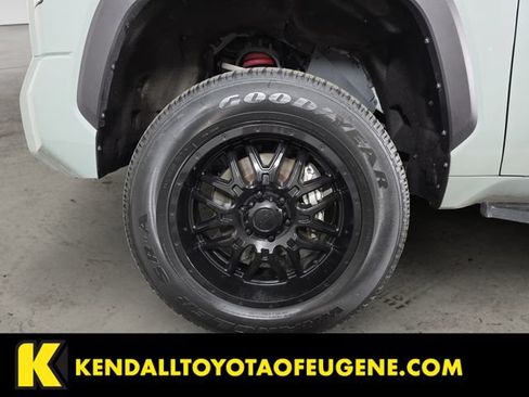 Used 2024 Toyota Tundra SR5 w/ SR5 Premium Package AWD/4WD image 9