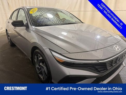 Certified 2025 Hyundai Elantra Sport w/ Cargo Package image 1