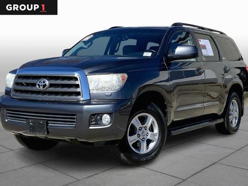 Used 2016 Toyota Sequoia SR5 image 1