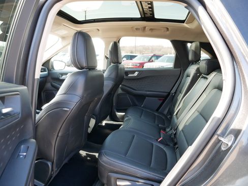 Used 2020 Ford Escape SE Sport AWD/4WD image 16