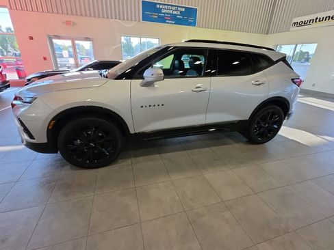 Used 2021 Chevrolet Blazer RS w/ Enhanced Convenience Package FWD image 15