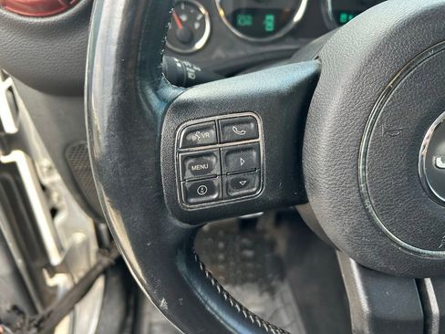 Used 2017 Jeep Wrangler Unlimited Sport w/ Quick Order Package 24S AWD/4WD image 14