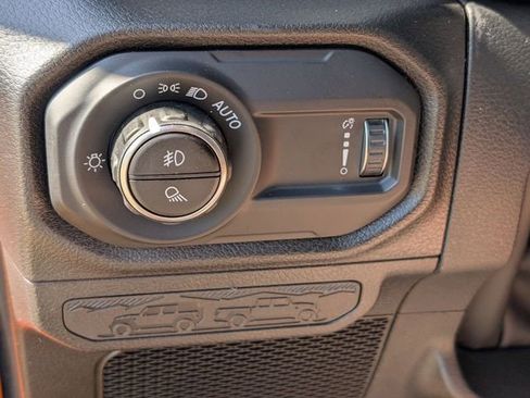 New 2026 Jeep Gladiator Sport AWD/4WD image 12