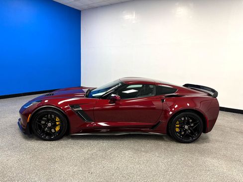 Used 2017 Chevrolet Corvette Z06 w/ Chrome Badge Package image 6