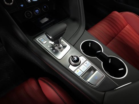 Used 2026 Genesis G70 3.3T Sport Prestige image 26