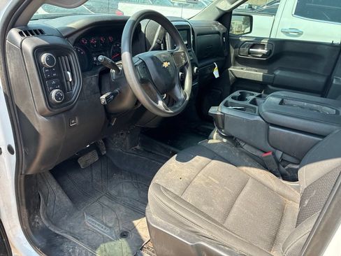 Used 2023 Chevrolet Silverado 1500 W/T AWD/4WD image 11