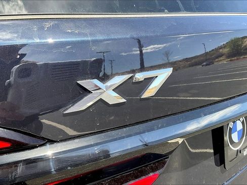 New 2026 BMW X7 xDrive40i w/ M Sport Package AWD/4WD image 24