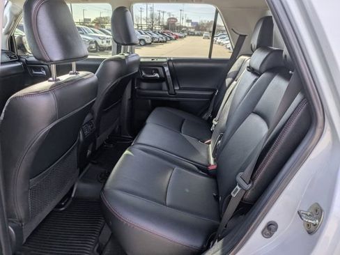 Used 2024 Toyota 4Runner TRD Off-Road Premium image 28