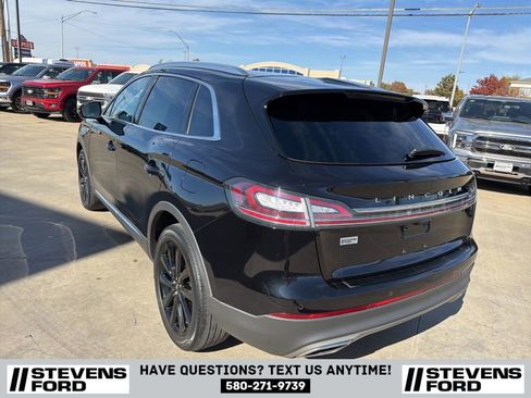 Used 2021 Lincoln Nautilus Reserve w/ Monochromatic Package image 7