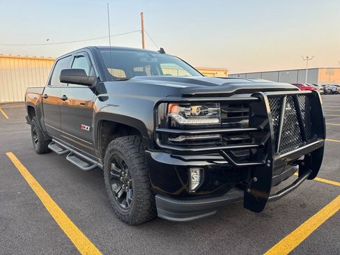 Used 2018 Chevrolet Silverado 1500 LTZ Z71 w/ LTZ Plus Package AWD/4WD image 2