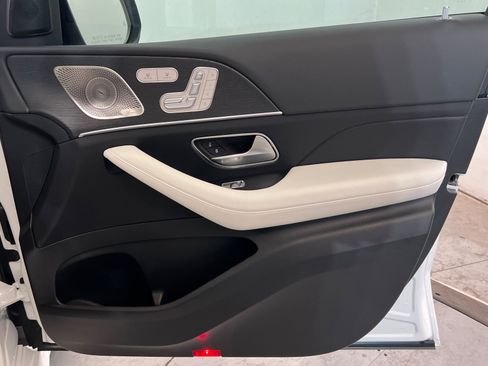 New 2026 Mercedes-Benz GLE 450 4MATIC image 23