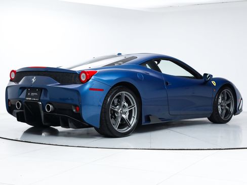 Certified 2015 Ferrari 458 Speciale Coupe image 3
