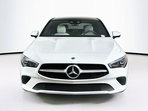 Used 2023 Mercedes-Benz CLA 250 w/ Premium Package image 2