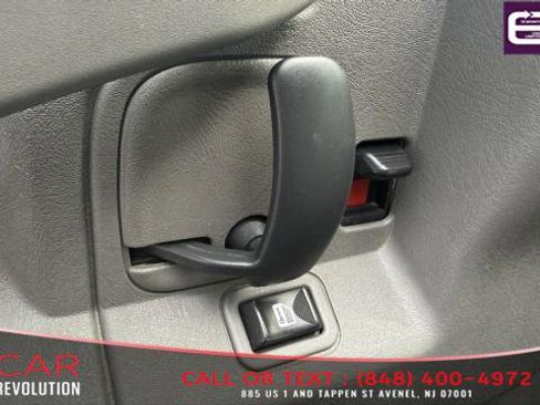Used 2017 Chevrolet Express 2500 image 35