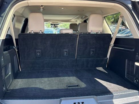 Used 2024 Ford Expedition Max Limited AWD/4WD image 36