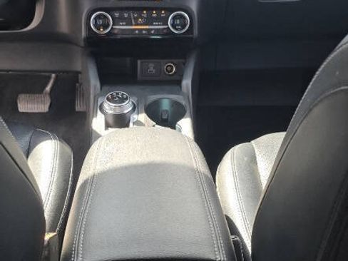 Used 2021 Ford Escape SEL AWD/4WD image 15