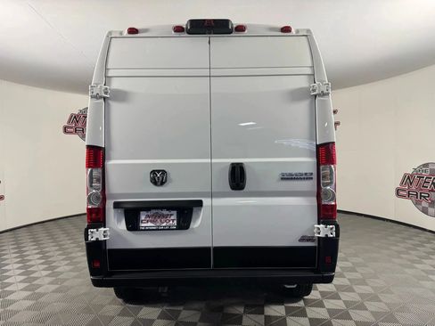 Used 2024 RAM ProMaster 1500 w/ Convenience Group FWD image 6