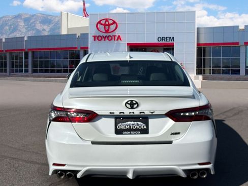 Used 2021 Toyota Camry XSE w/ Carpet Mat Package (TMS) FWD image 4