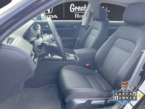 Certified 2024 Honda Civic EX image 9