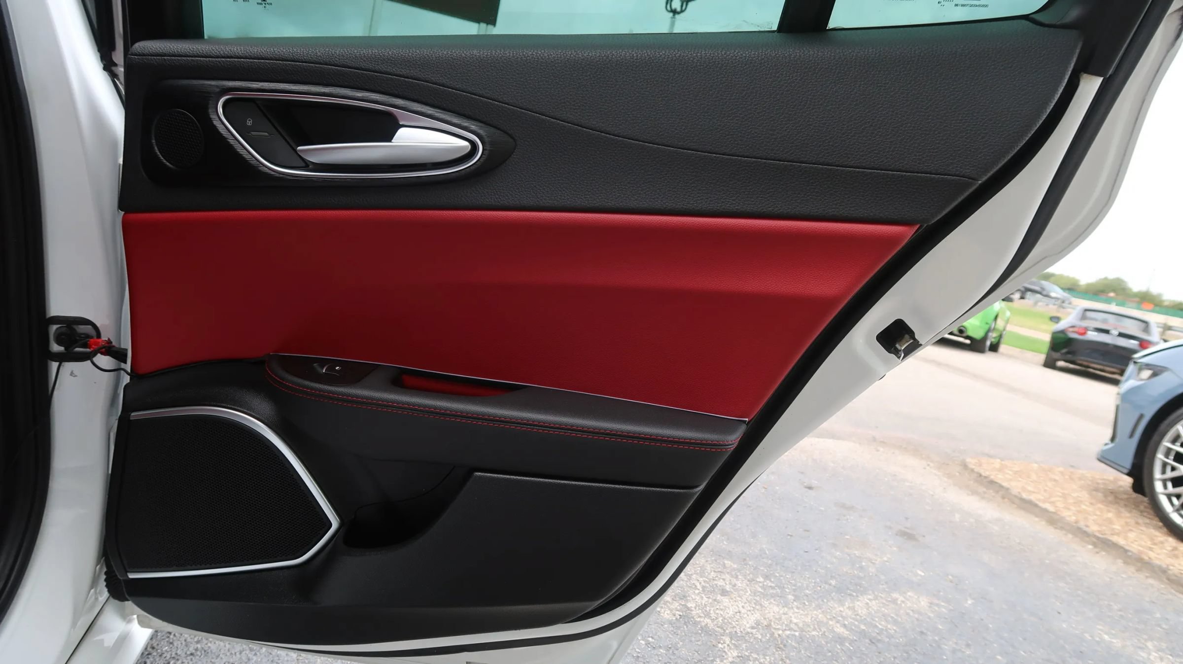 Used 2020 Alfa Romeo Giulia RWD image 45