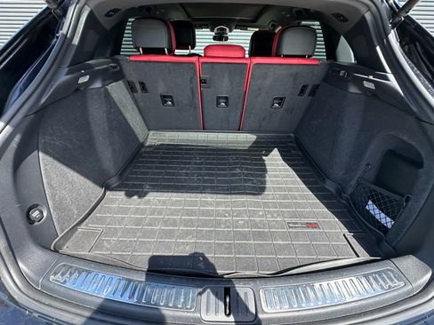 Certified 2021 Porsche Macan S AWD/4WD image 40